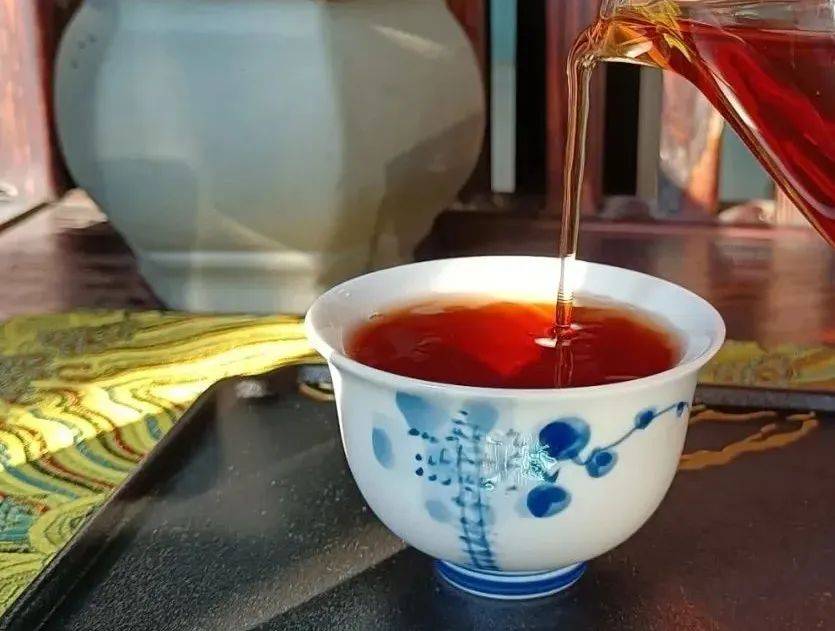 茶叶为什么要醒茶？“干醒”和“湿醒”的ayx爱游戏区别在哪？(图8)